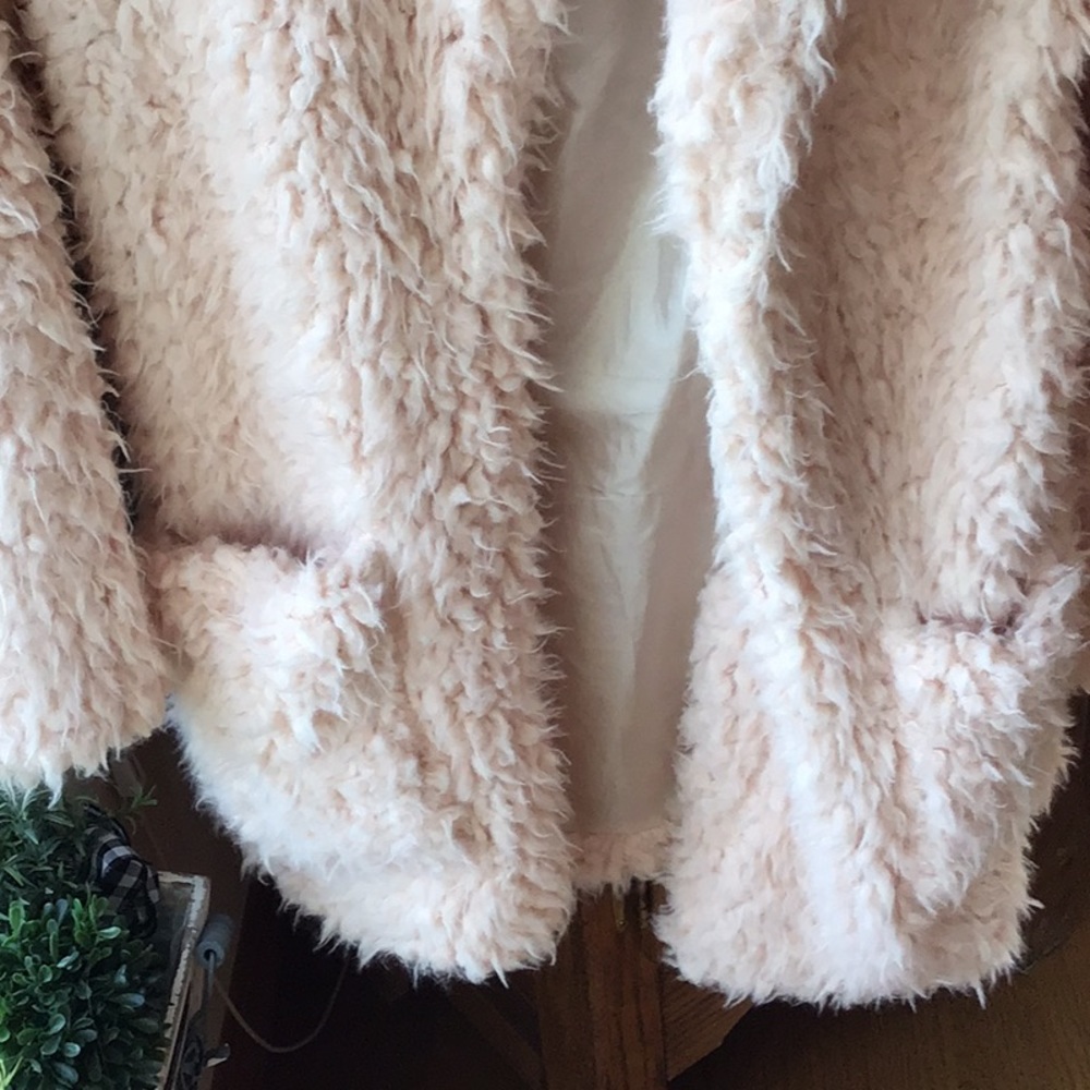 Fuzzy teddy bear jacket - Picture 2 of 3